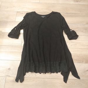 3/4 Sleeve Black Lace Tunic // size S